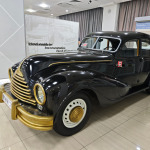 Samochód EMW-340 w Muzeum Politechniki w Taszkencie