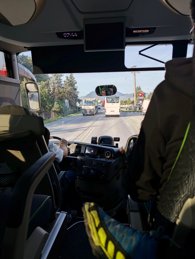 Podróż autobusem na początek trekkingu w Niżnych Tatrach 